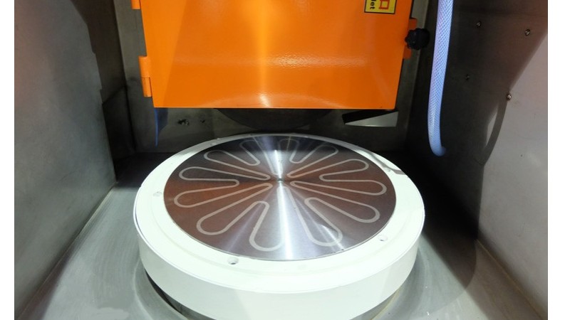 圓臺平面磨床怎么磨削帶角度的工件？